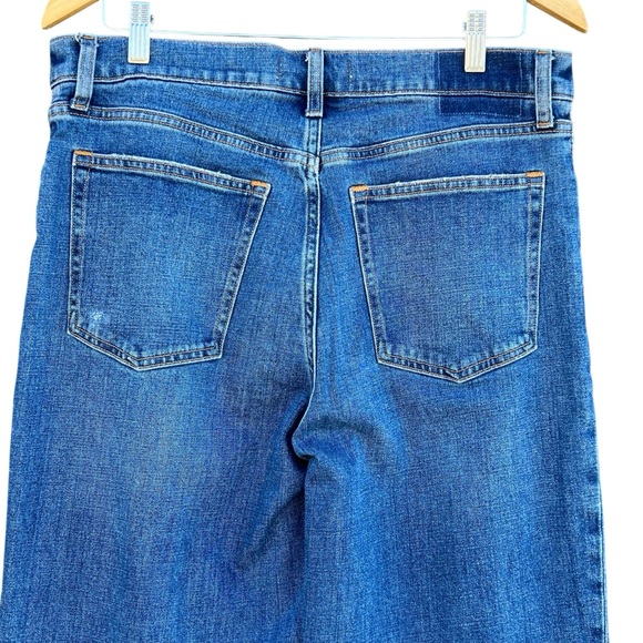 Abercrombie & Fitch - High Rise Mom Jean - Size 31 - Picture 10 of 15